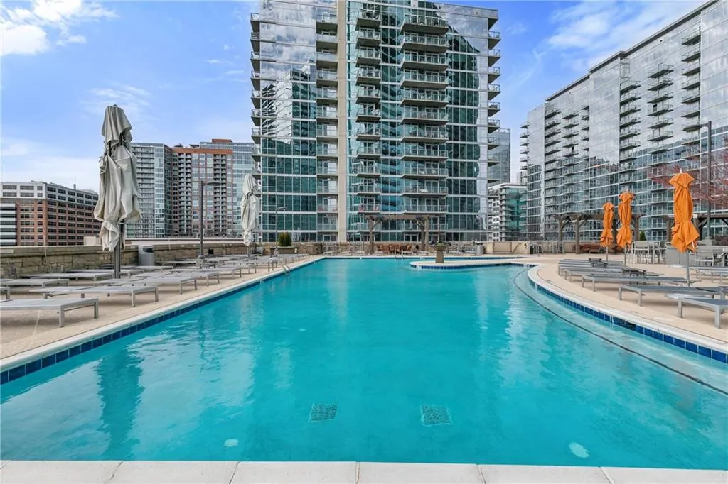 1080 Peachtree Street Unit 2406, Atlanta, Georgia 30309, 1 Bedroom Bedrooms, ,1 BathroomBathrooms,Residential,For Sale,1080 Peachtree Street Unit 2406,7518860