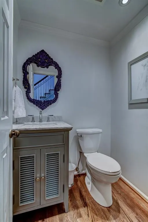 5233 Glenridge Drive Ne, Atlanta, Georgia 30342, 3 Bedrooms Bedrooms, ,2 BathroomsBathrooms,Residential,Sold,5233 Glenridge Drive Ne,5962714