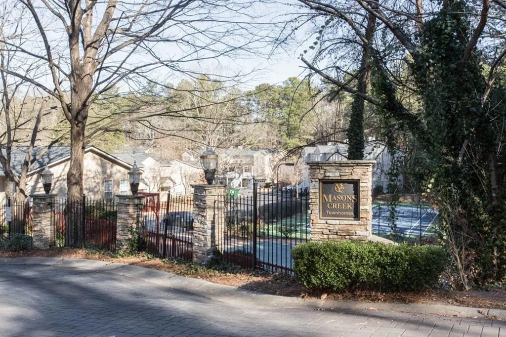 1804 Masons Creek Circle, Atlanta, Georgia 30350, 3 Bedrooms Bedrooms, ,3 BathroomsBathrooms,Residential,Sold,1804 Masons Creek Circle,5948124