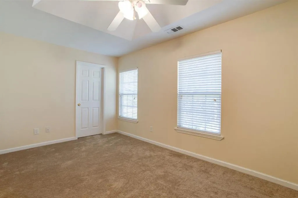 1804 Masons Creek Circle, Atlanta, Georgia 30350, 3 Bedrooms Bedrooms, ,3 BathroomsBathrooms,Residential,Sold,1804 Masons Creek Circle,5948124