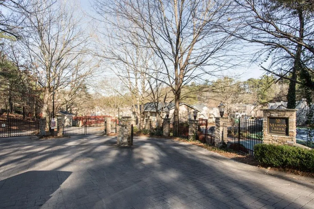1804 Masons Creek Circle, Atlanta, Georgia 30350, 3 Bedrooms Bedrooms, ,3 BathroomsBathrooms,Residential,Sold,1804 Masons Creek Circle,5948124