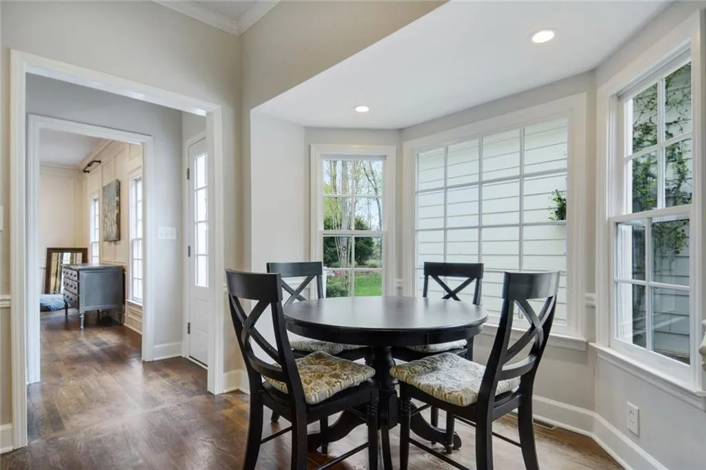 8085 Habersham Waters Road, Sandy Springs, Georgia 30350, 5 Bedrooms Bedrooms, ,4 BathroomsBathrooms,Residential,Sold,8085 Habersham Waters Road,6897113