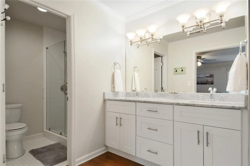 8085 Habersham Waters Road, Sandy Springs, Georgia 30350, 5 Bedrooms Bedrooms, ,4 BathroomsBathrooms,Residential,Sold,8085 Habersham Waters Road,6897113