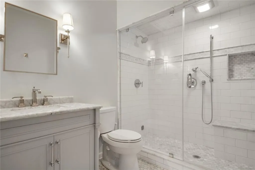 8085 Habersham Waters Road, Sandy Springs, Georgia 30350, 5 Bedrooms Bedrooms, ,4 BathroomsBathrooms,Residential,Sold,8085 Habersham Waters Road,6897113