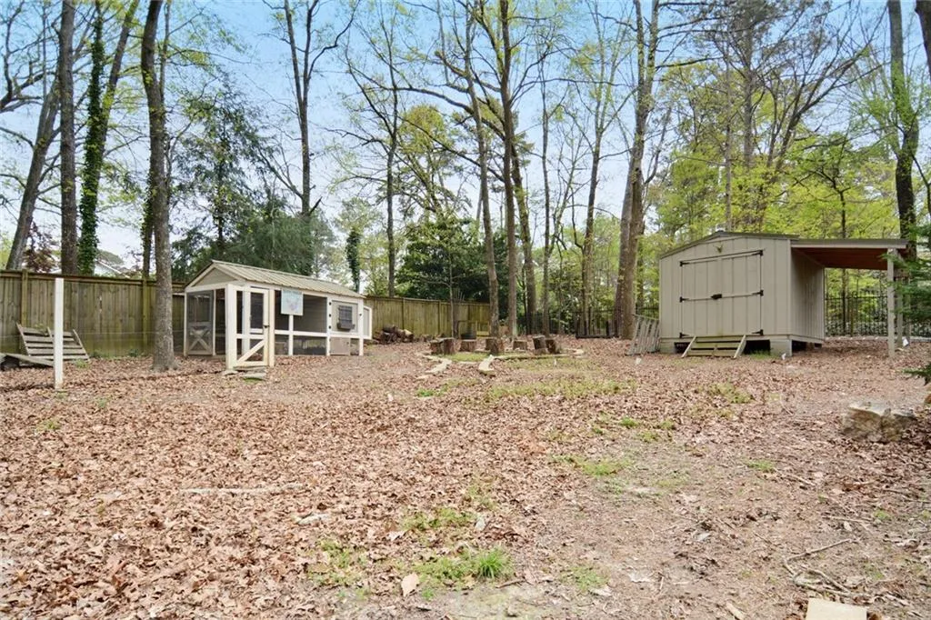 8085 Habersham Waters Road, Sandy Springs, Georgia 30350, 5 Bedrooms Bedrooms, ,4 BathroomsBathrooms,Residential,Sold,8085 Habersham Waters Road,6897113