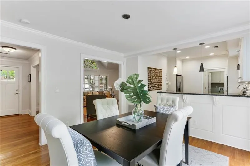 4690 High Point Road, Atlanta, Georgia 30342, 4 Bedrooms Bedrooms, ,3 BathroomsBathrooms,Residential,Sold,4690 High Point Road,6749880