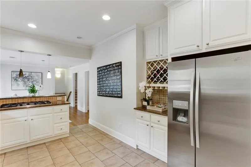 4690 High Point Road, Atlanta, Georgia 30342, 4 Bedrooms Bedrooms, ,3 BathroomsBathrooms,Residential,Sold,4690 High Point Road,6749880
