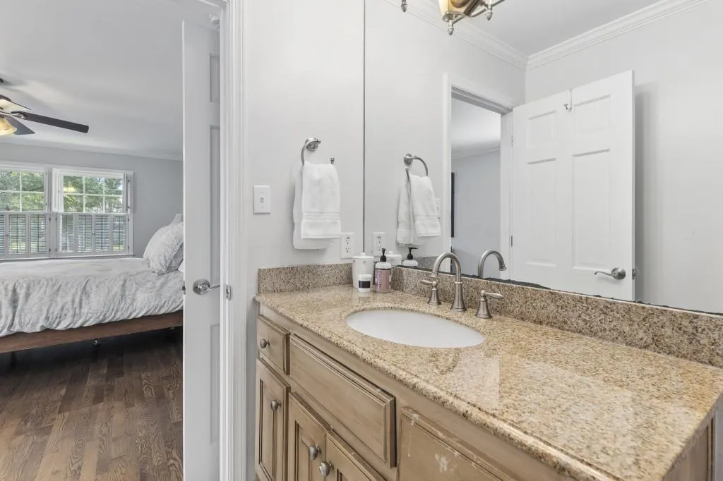 7385 Hunters Branch Drive, Atlanta, Georgia 30328, 5 Bedrooms Bedrooms, ,2 BathroomsBathrooms,Residential,Sold,7385 Hunters Branch Drive,6966537
