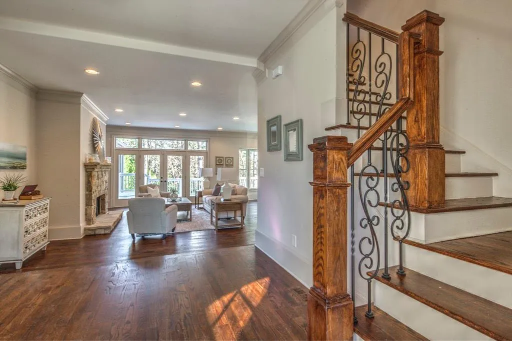 17 Heards Overlook Court, Atlanta, Georgia 30328, 5 Bedrooms Bedrooms, ,4 BathroomsBathrooms,Residential,Sold,17 Heards Overlook Court,5649103