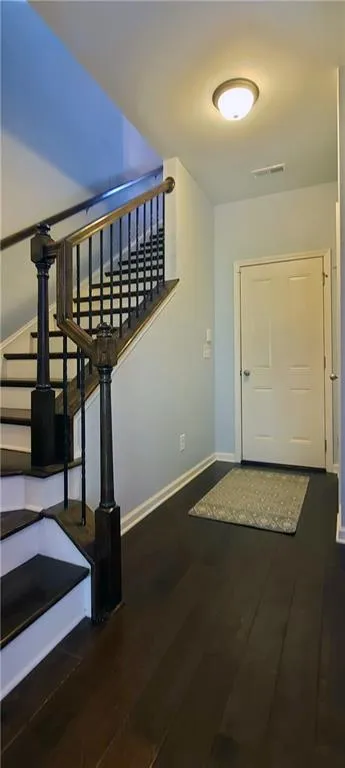 7490 Highland Bluff, Atlanta, Georgia 30328, 3 Bedrooms Bedrooms, ,3 BathroomsBathrooms,Residential,Sold,7490 Highland Bluff,6787417