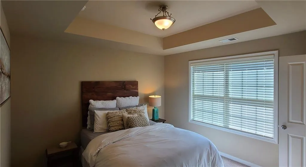 7490 Highland Bluff, Atlanta, Georgia 30328, 3 Bedrooms Bedrooms, ,3 BathroomsBathrooms,Residential,Sold,7490 Highland Bluff,6787417