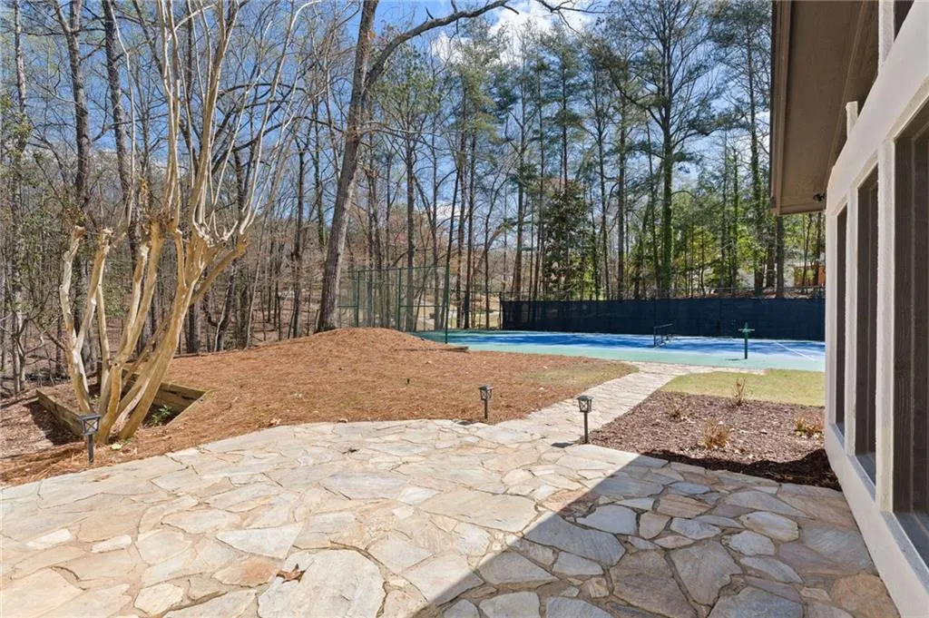 14 Ball Creek Way, Atlanta, Georgia 30350, 6 Bedrooms Bedrooms, ,5 BathroomsBathrooms,Residential,For Sale,14 Ball Creek Way,7738408