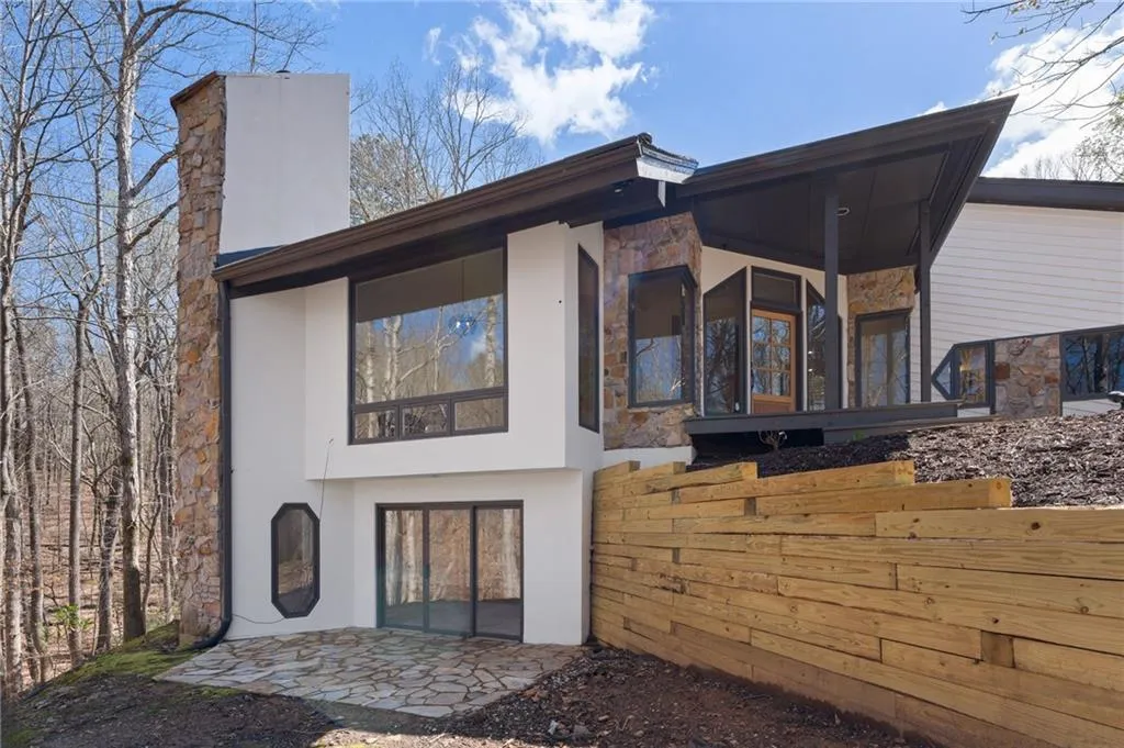14 Ball Creek Way, Atlanta, Georgia 30350, 6 Bedrooms Bedrooms, ,5 BathroomsBathrooms,Residential,For Sale,14 Ball Creek Way,7738408