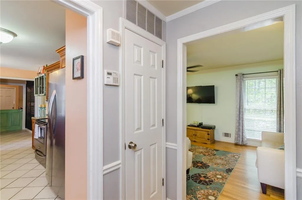 535 Wyncourtney Drive Ne, Sandy Springs, Georgia 30328, 5 Bedrooms Bedrooms, ,2 BathroomsBathrooms,Residential,Sold,535 Wyncourtney Drive Ne,5729250