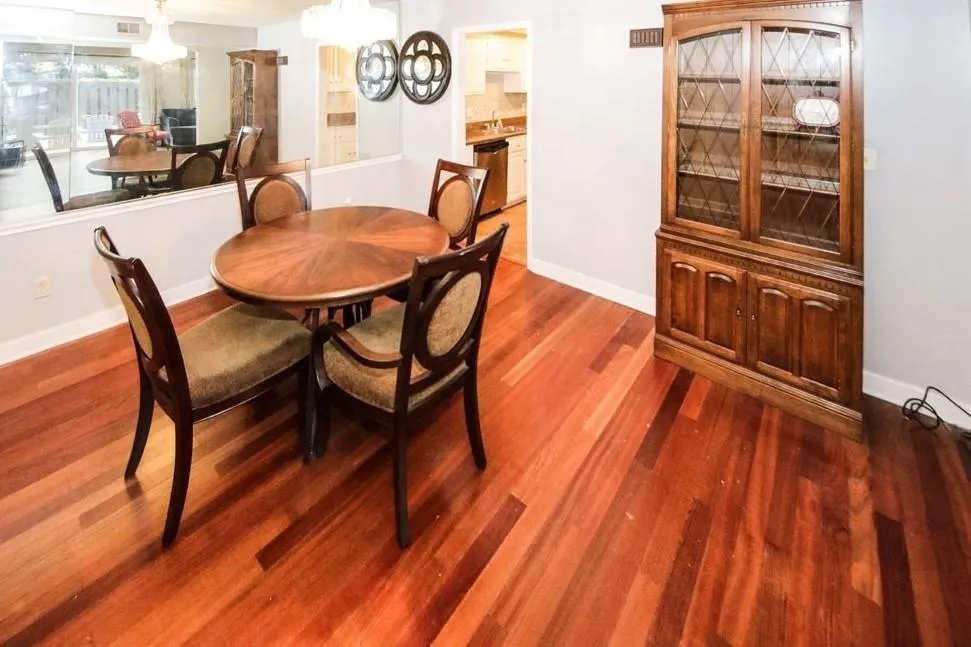 6851 Roswell Road Unit K-3, Sandy Springs, Georgia 30328, 2 Bedrooms Bedrooms, ,2 BathroomsBathrooms,Residential,Sold,6851 Roswell Road Unit K-3,6690196