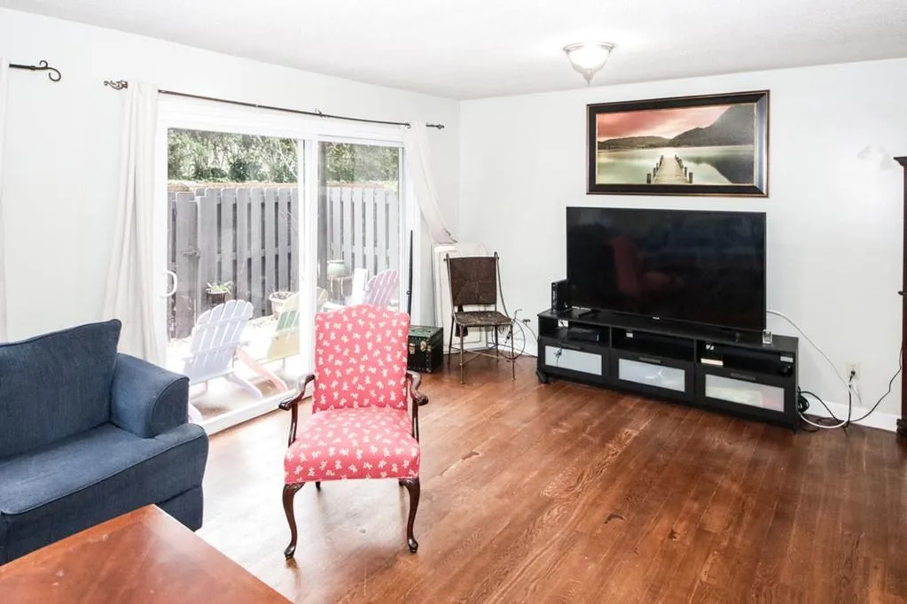 6851 Roswell Road Unit K-3, Sandy Springs, Georgia 30328, 2 Bedrooms Bedrooms, ,2 BathroomsBathrooms,Residential,Sold,6851 Roswell Road Unit K-3,6690196