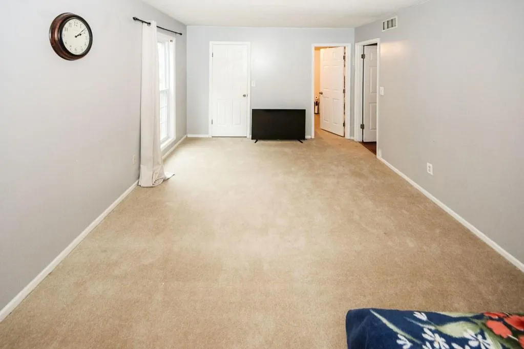 6851 Roswell Road Unit K-3, Sandy Springs, Georgia 30328, 2 Bedrooms Bedrooms, ,2 BathroomsBathrooms,Residential,Sold,6851 Roswell Road Unit K-3,6690196