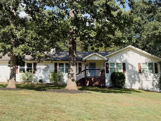 1738 Sandy Court, Snellville, Georgia 30078