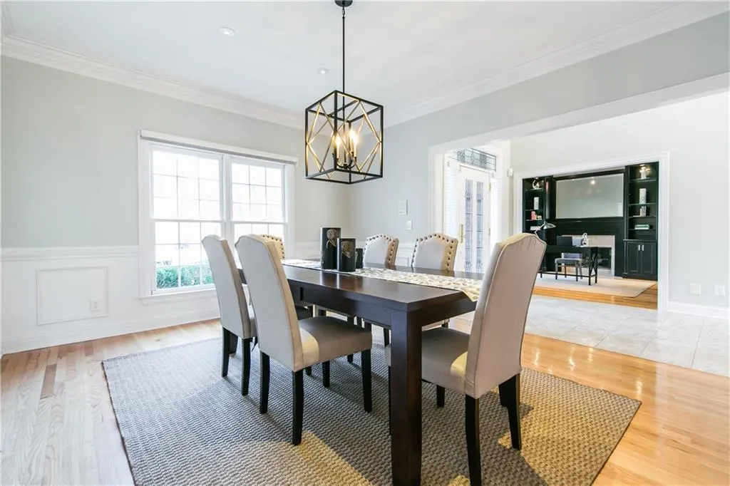 27 Kenmare Hall Ne, Atlanta, Georgia 30324, 5 Bedrooms Bedrooms, ,4 BathroomsBathrooms,Residential,Sold,27 Kenmare Hall Ne,5905107