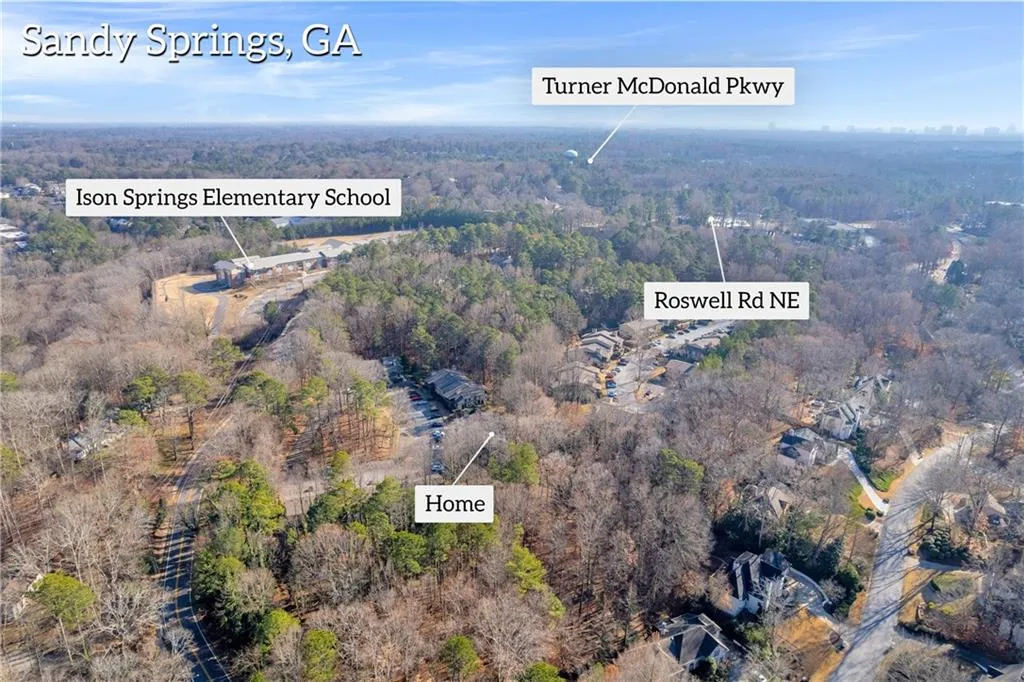 1608 Woodcliff Drive Ne, Atlanta, Georgia 30350, 2 Bedrooms Bedrooms, ,2 BathroomsBathrooms,Residential,Sold,1608 Woodcliff Drive Ne,7500734