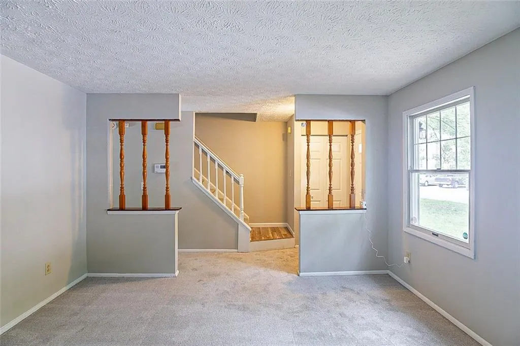 8835 Long Beach Circle, Atlanta, Georgia 30350, 2 Bedrooms Bedrooms, ,2 BathroomsBathrooms,Residential,Sold,8835 Long Beach Circle,6942327