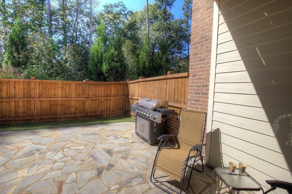 121 Barkley Lane, Atlanta, Georgia 30328, 3 Bedrooms Bedrooms, ,3 BathroomsBathrooms,Residential,Sold,121 Barkley Lane,5787001