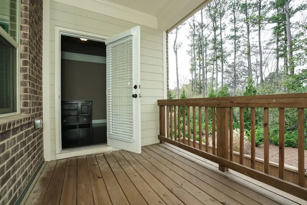 121 Barkley Lane, Atlanta, Georgia 30328, 3 Bedrooms Bedrooms, ,3 BathroomsBathrooms,Residential,Sold,121 Barkley Lane,5787001