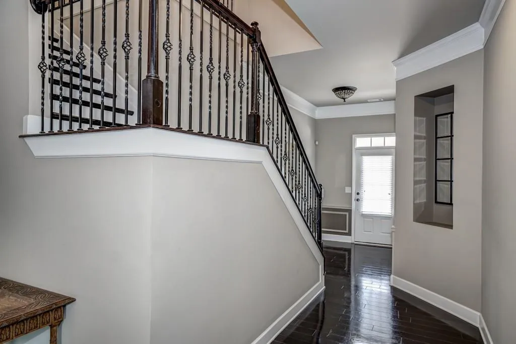 121 Barkley Lane, Atlanta, Georgia 30328, 3 Bedrooms Bedrooms, ,3 BathroomsBathrooms,Residential,Sold,121 Barkley Lane,5787001