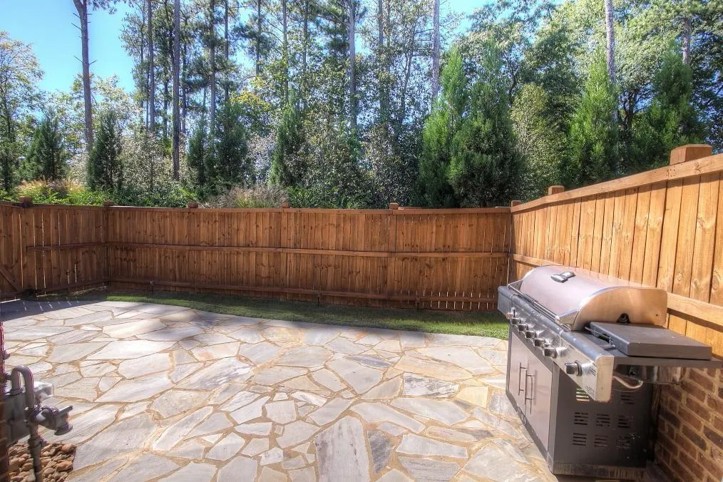 121 Barkley Lane, Atlanta, Georgia 30328, 3 Bedrooms Bedrooms, ,3 BathroomsBathrooms,Residential,Sold,121 Barkley Lane,5787001