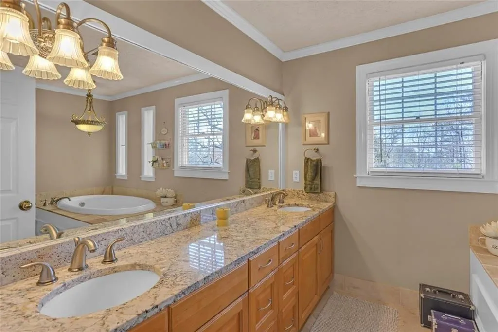 7575 Hunters Woods Drive, Atlanta, Georgia 30350, 6 Bedrooms Bedrooms, ,4 BathroomsBathrooms,Residential,For Sale,7575 Hunters Woods Drive,7740336