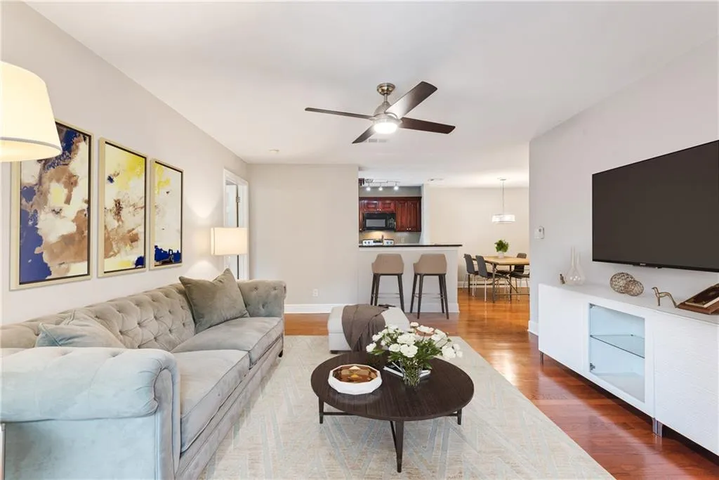 7205 Santa Fe Parkway, Sandy Springs, Georgia 30350, 2 Bedrooms Bedrooms, ,2 BathroomsBathrooms,Residential,Sold,7205 Santa Fe Parkway,6772482