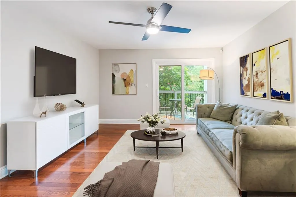 7205 Santa Fe Parkway, Sandy Springs, Georgia 30350, 2 Bedrooms Bedrooms, ,2 BathroomsBathrooms,Residential,Sold,7205 Santa Fe Parkway,6772482