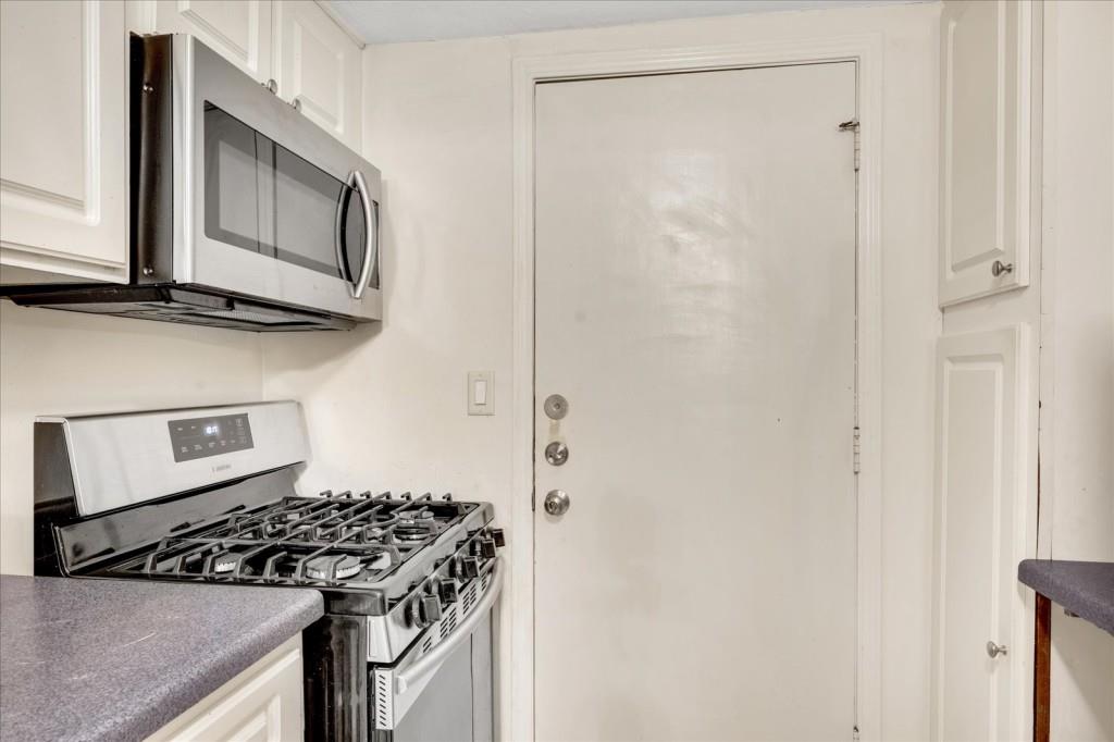 6851 Roswell Road Unit I15, Sandy Springs, Georgia 30328, 3 Bedrooms Bedrooms, ,2 BathroomsBathrooms,Residential,Sold,6851 Roswell Road Unit I15,7259098
