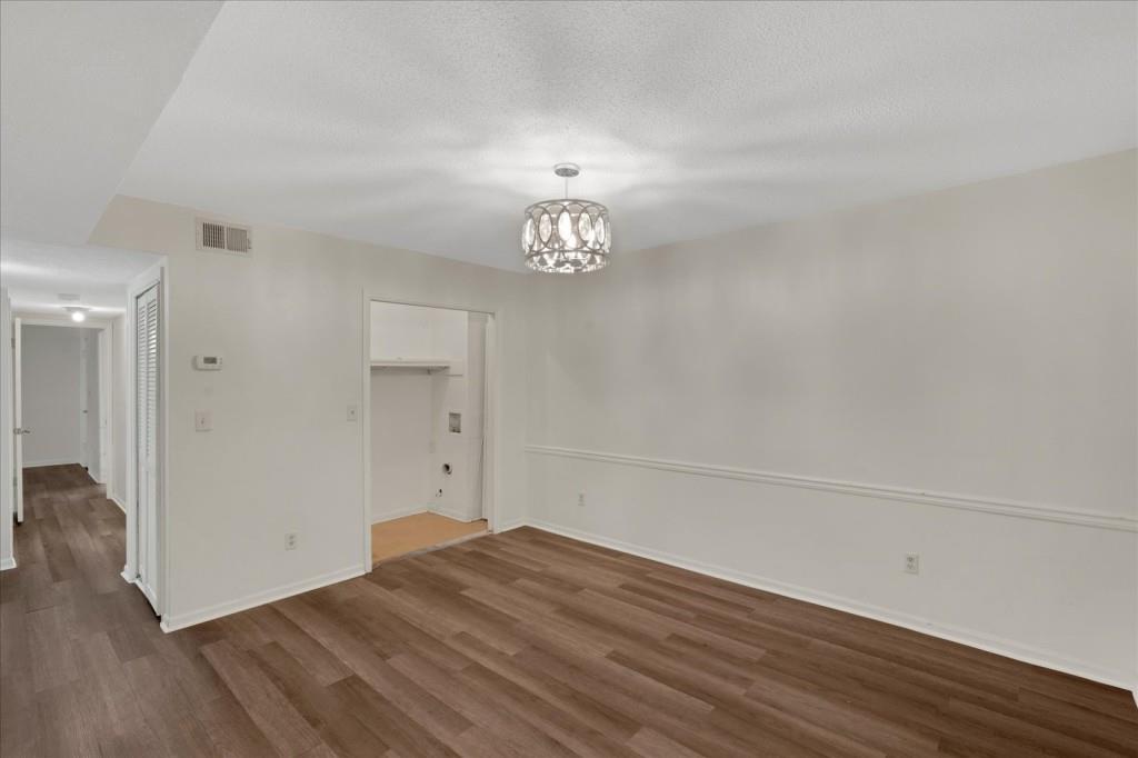 6851 Roswell Road Unit I15, Sandy Springs, Georgia 30328, 3 Bedrooms Bedrooms, ,2 BathroomsBathrooms,Residential,Sold,6851 Roswell Road Unit I15,7259098