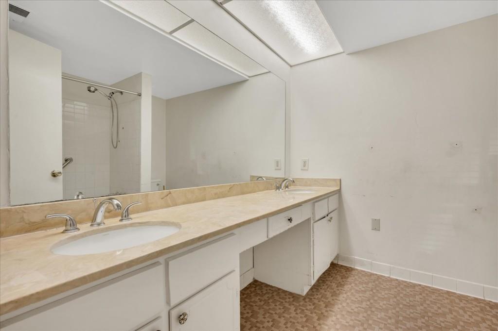 6851 Roswell Road Unit I15, Sandy Springs, Georgia 30328, 3 Bedrooms Bedrooms, ,2 BathroomsBathrooms,Residential,Sold,6851 Roswell Road Unit I15,7259098