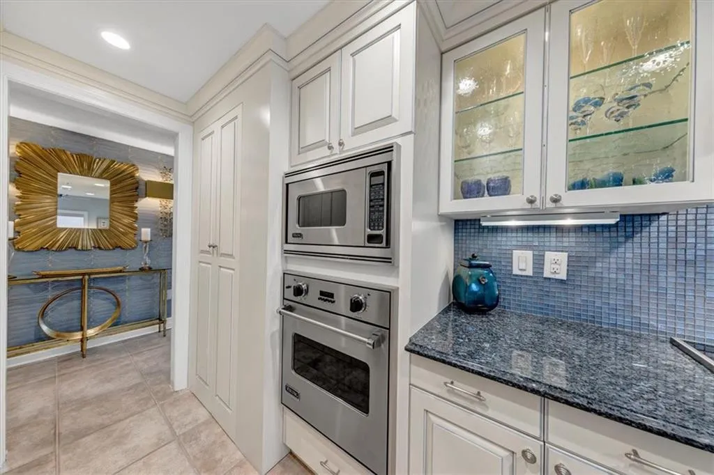 Viking stainless steel appliances