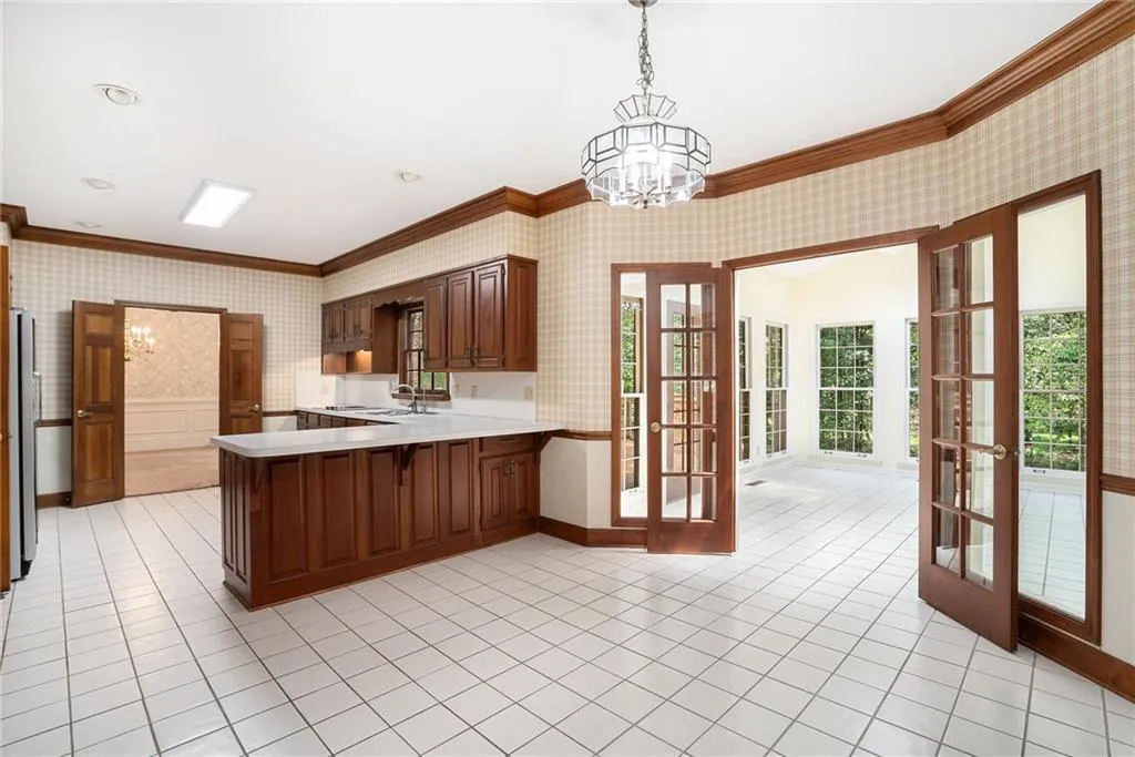 355 Aldenshire Place, Atlanta, Georgia 30350, 5 Bedrooms Bedrooms, ,5 BathroomsBathrooms,Residential,For Sale,355 Aldenshire Place,7631535