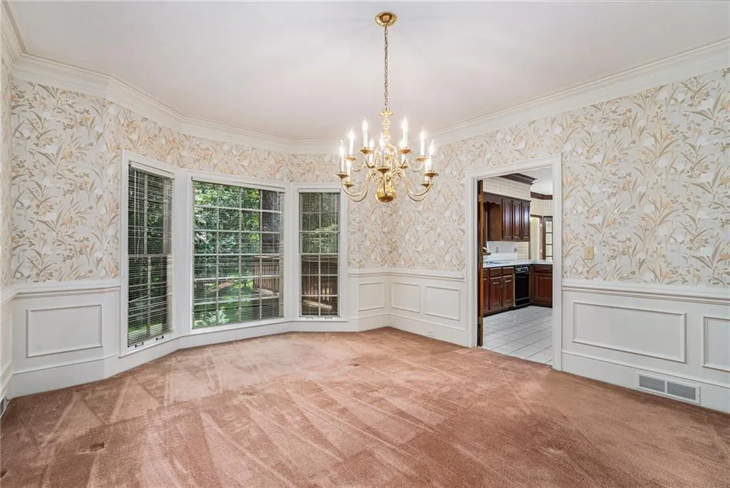 355 Aldenshire Place, Atlanta, Georgia 30350, 5 Bedrooms Bedrooms, ,5 BathroomsBathrooms,Residential,For Sale,355 Aldenshire Place,7631535