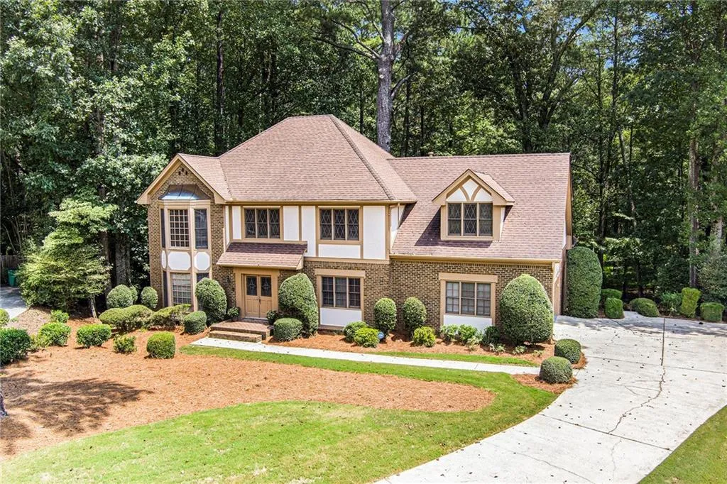 355 Aldenshire Place, Atlanta, Georgia 30350, 5 Bedrooms Bedrooms, ,5 BathroomsBathrooms,Residential,For Sale,355 Aldenshire Place,7631535