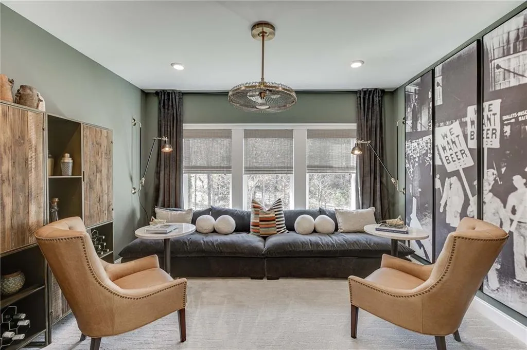 6670 Prelude Drive, Sandy Springs, Georgia 30328, 4 Bedrooms Bedrooms, ,4 BathroomsBathrooms,Residential,Sold,6670 Prelude Drive,7184588