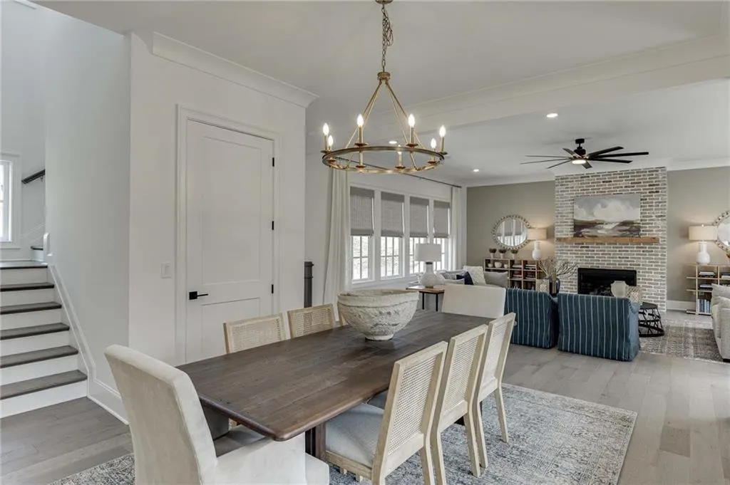 6670 Prelude Drive, Sandy Springs, Georgia 30328, 4 Bedrooms Bedrooms, ,4 BathroomsBathrooms,Residential,Sold,6670 Prelude Drive,7184588