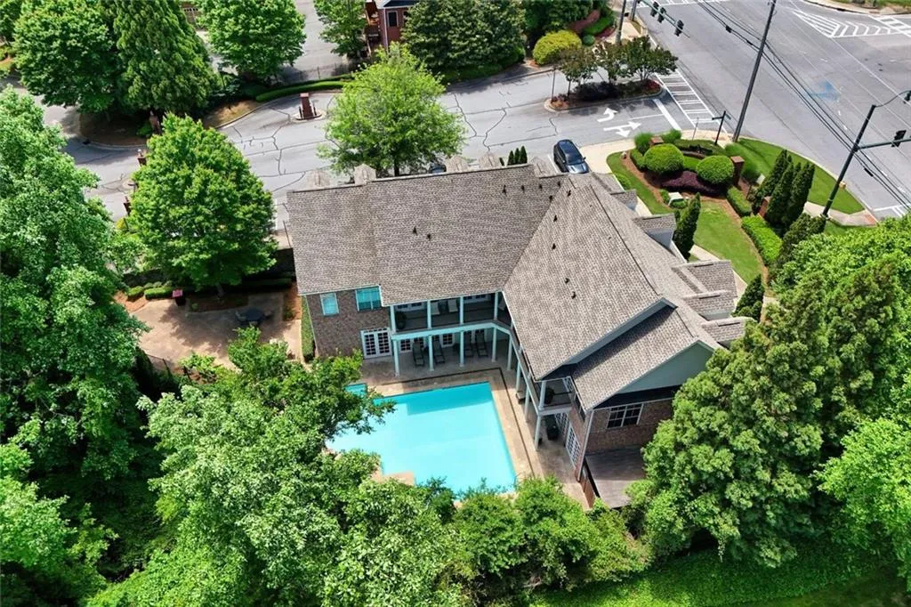 Pool, clubhouse, fitness center, billiards room, k