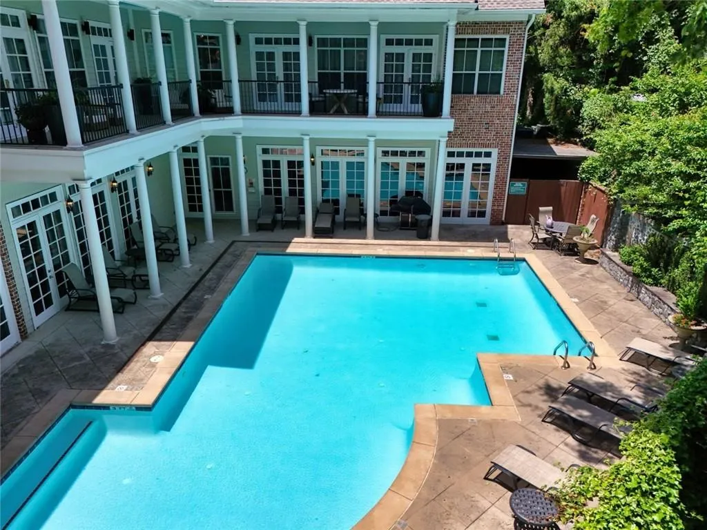 1203 Glenridge Place Ne, Atlanta, Georgia 30342, 5 Bedrooms Bedrooms, ,4 BathroomsBathrooms,Residential,Sold,1203 Glenridge Place Ne,7580536