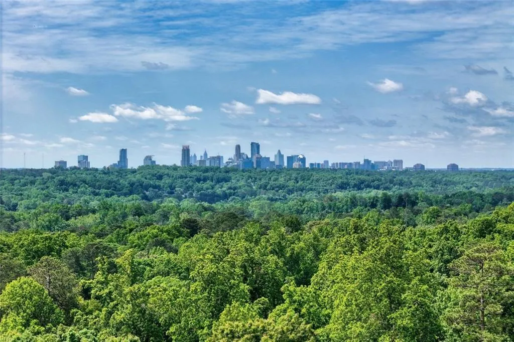 1203 Glenridge Place Ne, Atlanta, Georgia 30342, 5 Bedrooms Bedrooms, ,4 BathroomsBathrooms,Residential,Sold,1203 Glenridge Place Ne,7580536