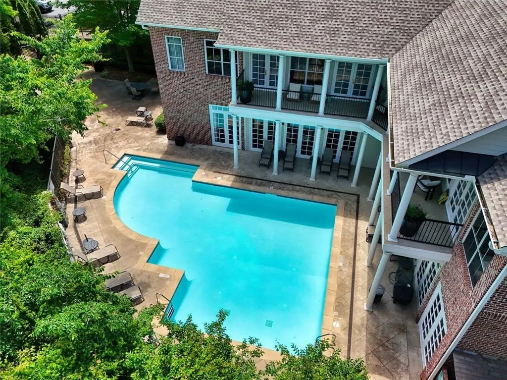 1203 Glenridge Place Ne, Atlanta, Georgia 30342, 5 Bedrooms Bedrooms, ,4 BathroomsBathrooms,Residential,Sold,1203 Glenridge Place Ne,7580536