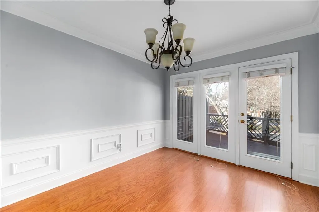 68 Mount Vernon Circle, Sandy Springs, Georgia 30338, 2 Bedrooms Bedrooms, ,2 BathroomsBathrooms,Residential,Sold,68 Mount Vernon Circle,6976348