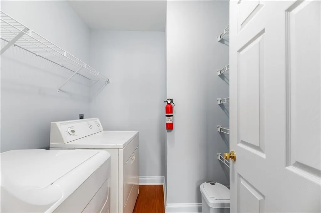 68 Mount Vernon Circle, Sandy Springs, Georgia 30338, 2 Bedrooms Bedrooms, ,2 BathroomsBathrooms,Residential,Sold,68 Mount Vernon Circle,6976348