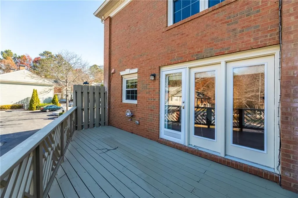 68 Mount Vernon Circle, Sandy Springs, Georgia 30338, 2 Bedrooms Bedrooms, ,2 BathroomsBathrooms,Residential,Sold,68 Mount Vernon Circle,6976348