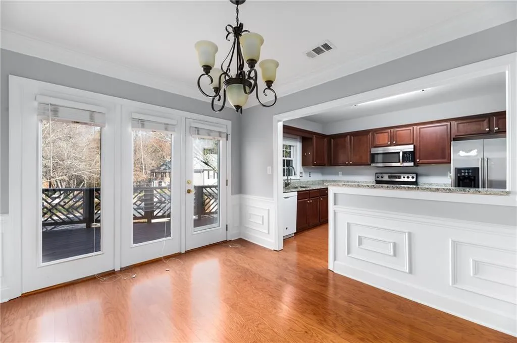 68 Mount Vernon Circle, Sandy Springs, Georgia 30338, 2 Bedrooms Bedrooms, ,2 BathroomsBathrooms,Residential,Sold,68 Mount Vernon Circle,6976348
