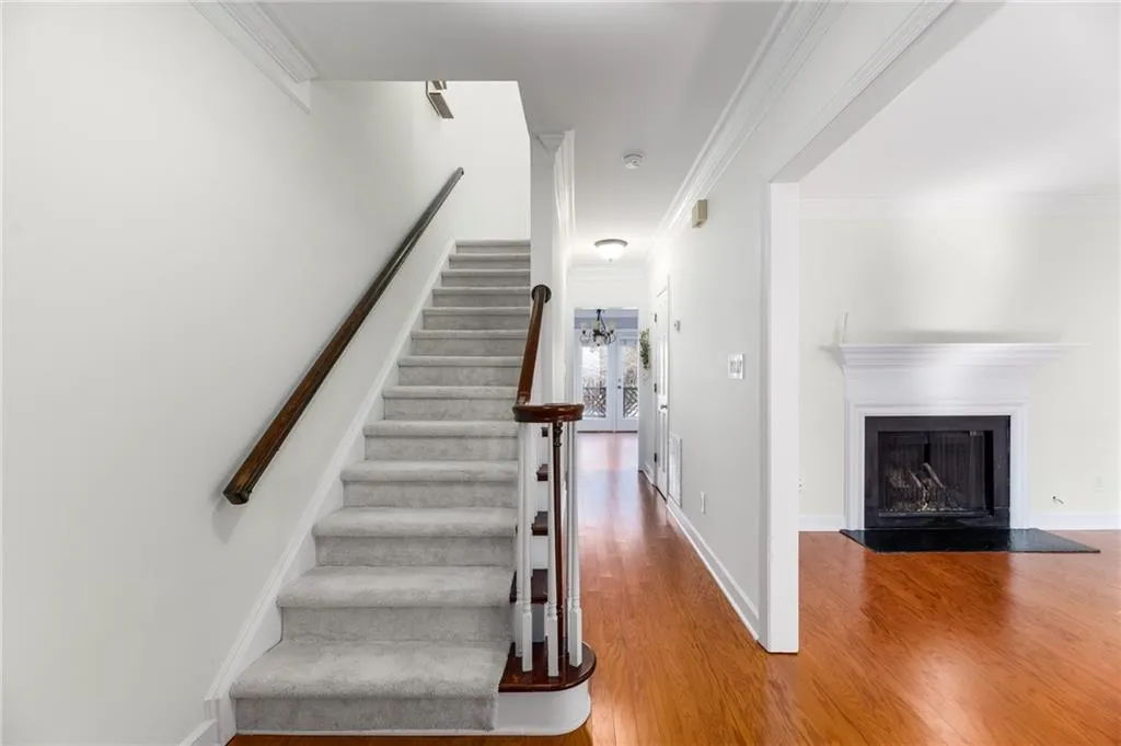 68 Mount Vernon Circle, Sandy Springs, Georgia 30338, 2 Bedrooms Bedrooms, ,2 BathroomsBathrooms,Residential,Sold,68 Mount Vernon Circle,6976348